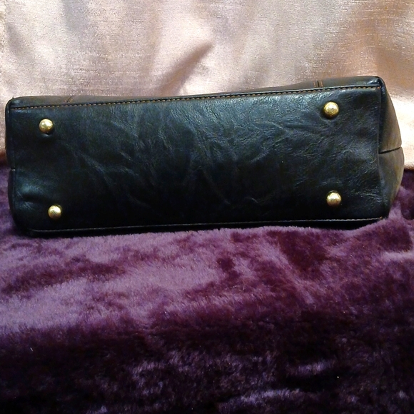 Gorgeous Handmade Leather Embossed Ebony Bag - Picture 6 of 6